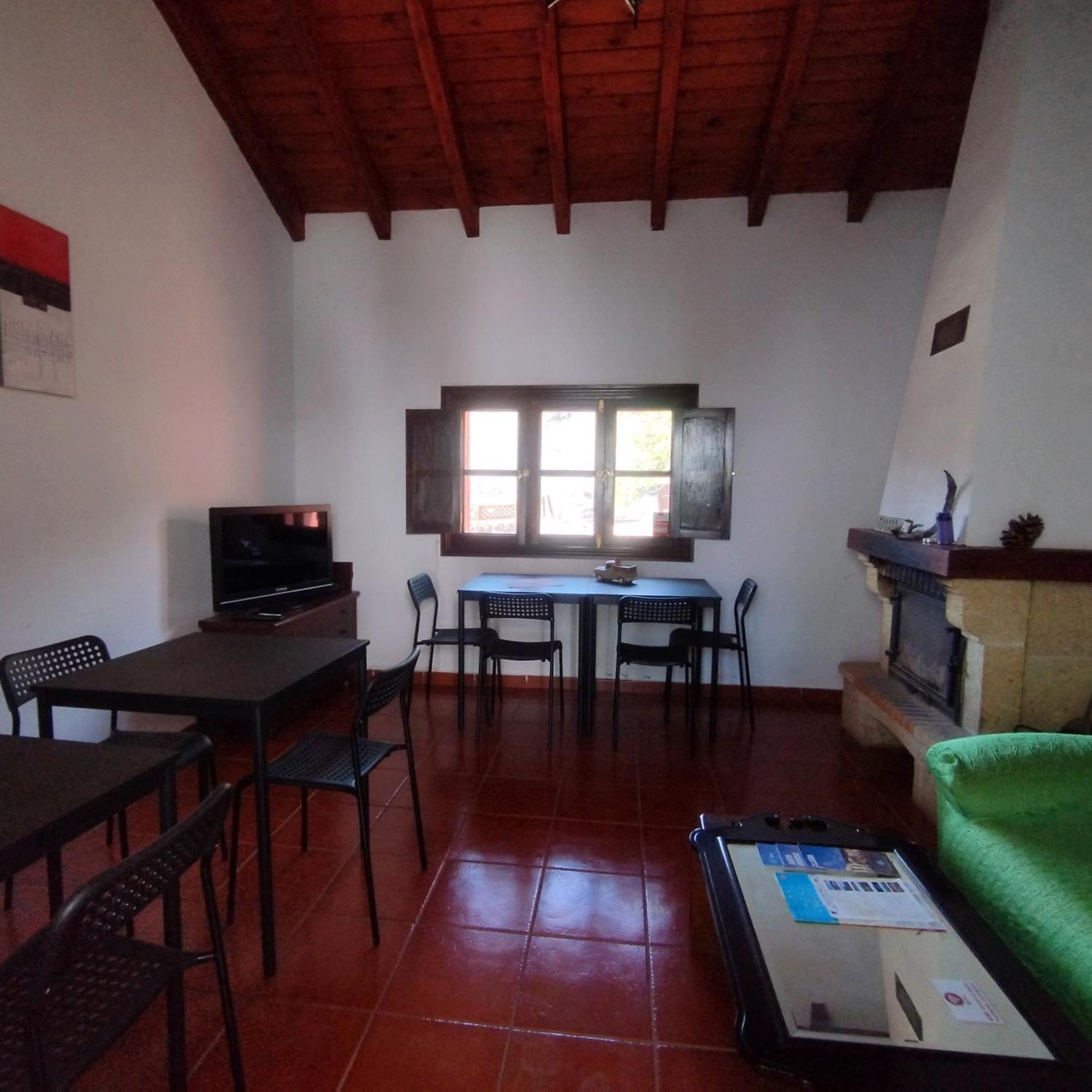La Casita Hostel Vega de San Mateo Ngoại thất bức ảnh